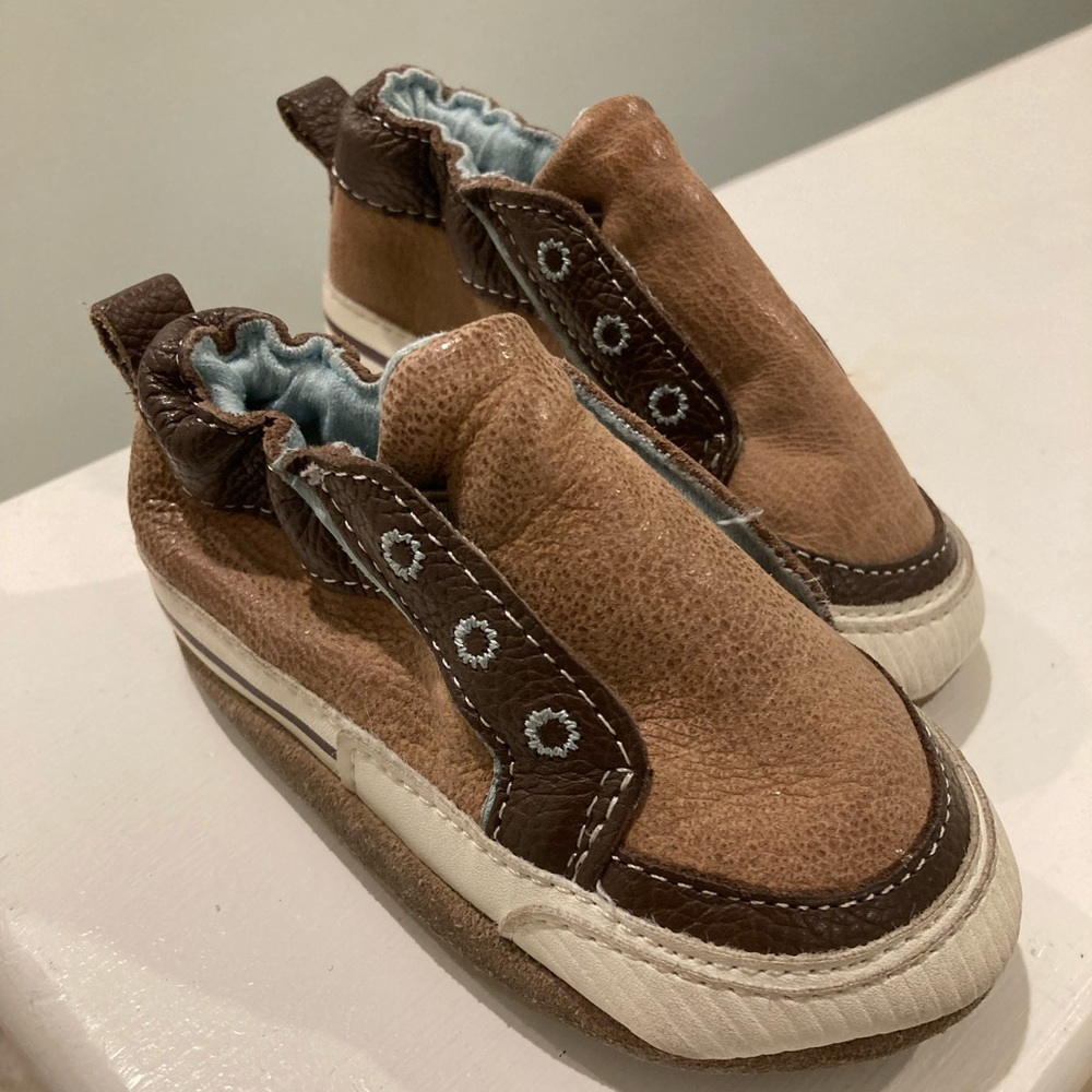Robeez Shoes Size 6-12 month